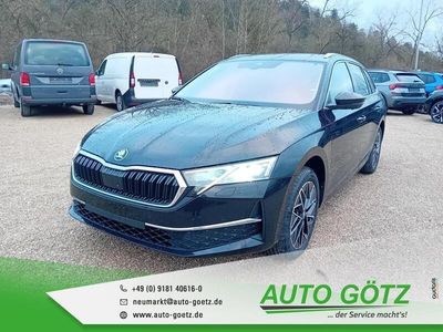 Schwarz Gebraucht 2022 Skoda Octavia Tour Kombi | 38.290 €