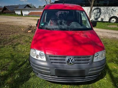 Begagnad VW Caddy Life 80 HK (58 kW) 2008 Röd Minibuss