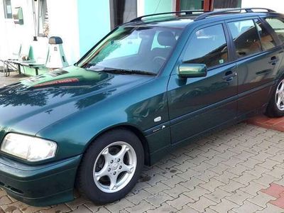 Mercedes C200