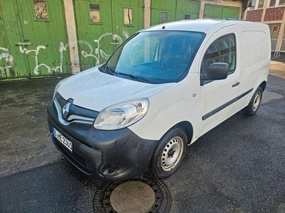 Weiß Gebraucht 2015 Renault Kangoo Rapid Extra Van / Kleinbus | 3.500 € (Etwas zu teuer)