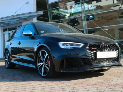 Gebraucht Audi RS3 Sportback Sport 400 PS (294 kW) 2019 Schwarz Kleinwagen