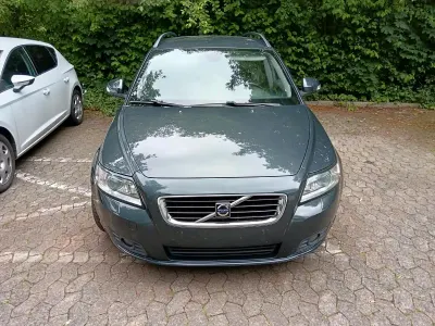 Gebraucht Volvo V50 136 PS (100 kW) 2010 Grau Kombi