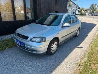 Gebraucht Opel Astra Njoy 101 PS (74 kW) 2003 Silber Limousine