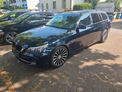 BMW 525