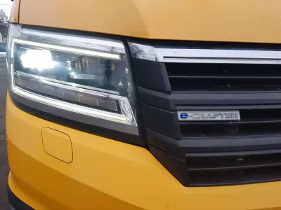 Używany VW e-Crafter 100 kW (136 KM) 2020 Żółty Van