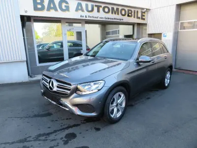 Usata Mercedes GLC250 204 CV (150 kW) 2018 Grigio SUV