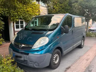 Gebraucht Opel Vivaro 145 PS (106 kW) 2009 Blau Van / Kleinbus