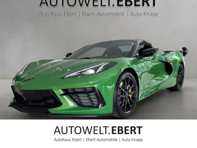 Neu Corvette C8 481 PS (353 kW) 2026 Grün Cabrio