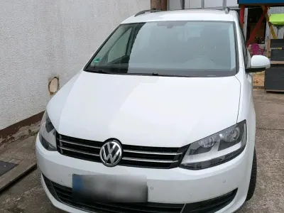 Gebraucht VW Sharan 150 PS (110 kW) 2026 Weiß Van / Kleinbus