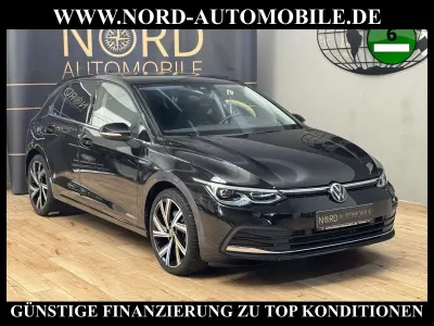 Gebraucht VW Golf VIII Style 190 PS (139 kW) 2023 Deep black perleffek (metallic) Limousine