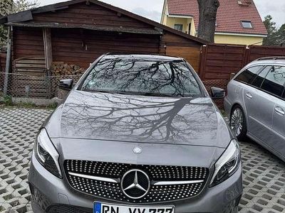 Second-hand Mercedes A200 Edition 136 CP (100 kW) 2016 Gri Berlinǎ