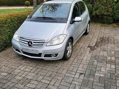 Usata Mercedes A170 115 CV (84 kW) 2009 Argento Berlina