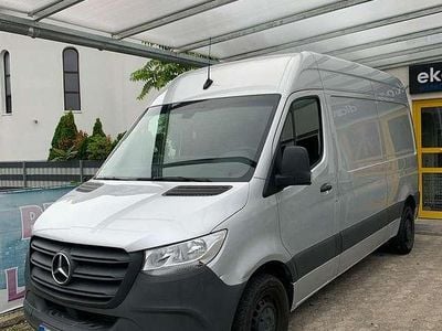 Gebraucht Mercedes Sprinter 143 PS (105 kW) 2020 Silber Van