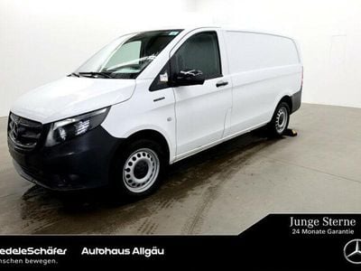 Gebraucht Mercedes e-Vito 85 kW (116 PS) 2021 Weiss Van / Kleinbus