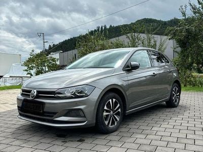 Grau Gebraucht 2019 VW Polo IQ Drive Limousine | 14.100 € (Fairer Preis)