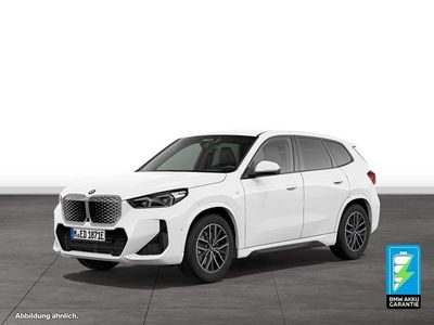 Gebraucht BMW iX1 M Sport 225 kW (306 PS) 2025 Weiß SUV