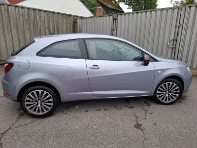 Gebraucht Seat Ibiza SC Style 90 PS (66 kW) 2015 Grau Kleinwagen