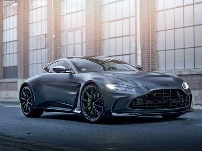 Grau Gebraucht 2022 Aston Martin V12 Vantage Coupé | 319.000 €