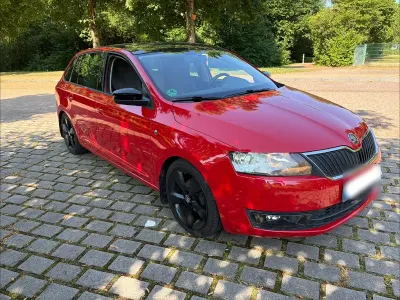 Gebraucht Skoda Rapid Elegance 86 PS (63 kW) 2014 Rot Kleinwagen