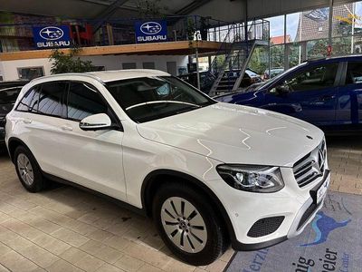 Gebraucht Mercedes GLC250 211 PS (155 kW) 2019 Polarweiss  unilack SUV