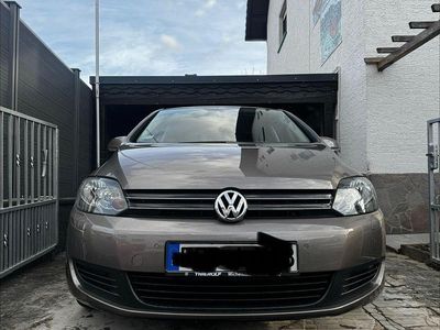 Gebraucht VW Golf Plus Cross Comfortline 102 PS (75 kW) 2009 Braun Van / Kleinbus