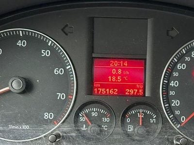 Silber Gebraucht 2008 VW Touran Van / Kleinbus | 3.100 € (Guter Preis)