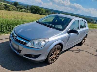 gebraucht Opel Astra Grau 2007 TÜV 18 Zoll Felgen