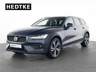 Gebraucht 2023 Volvo V60 CC Kombi | 46.550 €