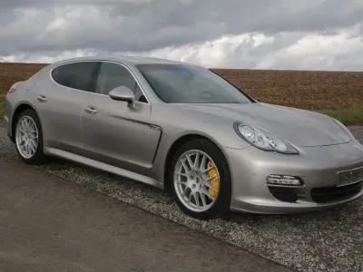 Gebraucht Porsche Panamera S 400 PS (294 kW) 2010 Silber Limousine