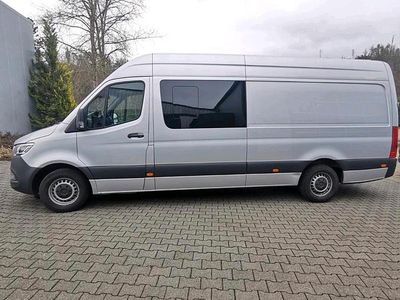 Gebraucht Mercedes Sprinter 163 PS (119 kW) 2019 Silber Van