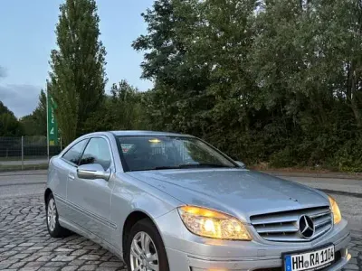 Gebraucht Mercedes CLC180 143 PS (105 kW) 2010 Schwarz Coupé