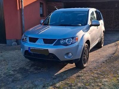 Silber Gebraucht 2009 Mitsubishi Outlander SUV | 5.200 € (Fairer Preis)
