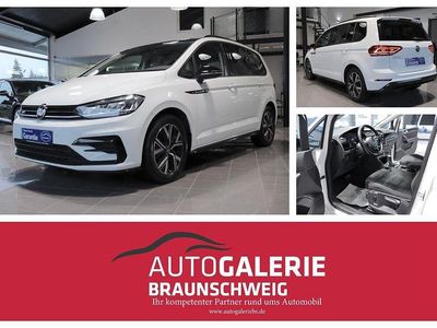 Pure white Gebraucht 2021 VW Touran Highline Van / Kleinbus | 28.950 € (Guter Preis)