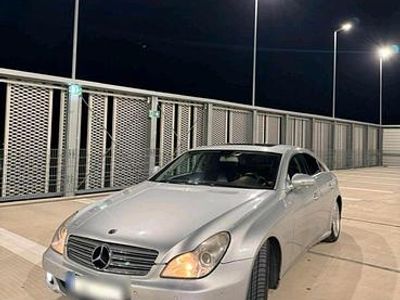 Gebraucht Mercedes CLS320 224 PS (164 kW) 2006 Silber Limousine