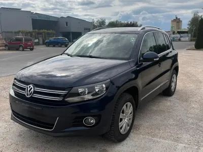 Gebraucht VW Tiguan 122 PS (89 kW) 2013 Blau SUV