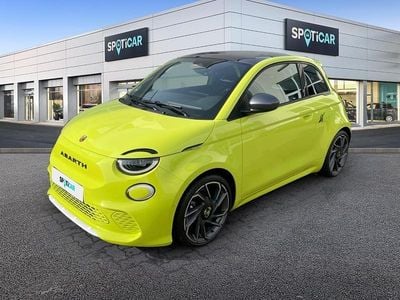 Usado Abarth 500e 114 kW (155 HP) 2025 Verde Citadino