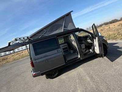 Gebraucht VW California Beach 204 PS (150 kW) 2017 Grau Van