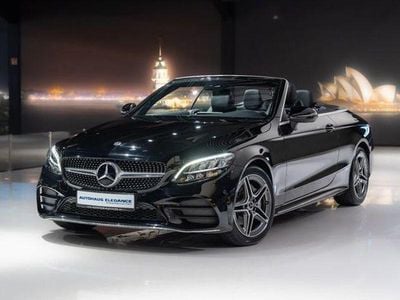 Gebraucht Mercedes C180 AMG line 156 PS (114 kW) 2019 Obsidianschwarz Cabrio