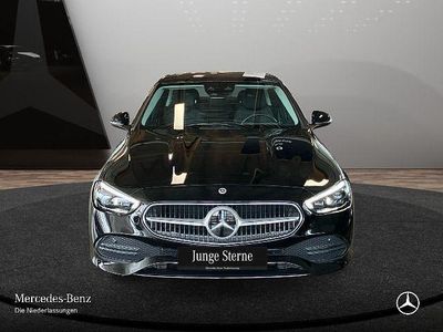 Gebraucht Mercedes C300e Avantgarde 313 PS (230 kW) 2022