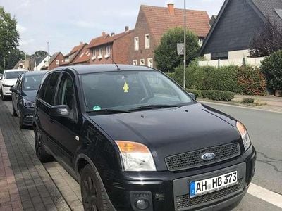 Schwarz Gebraucht 2009 Ford Fusion Van / Kleinbus | 2.800 € (Guter Preis)