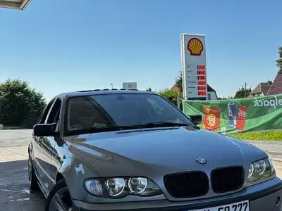 Gebraucht BMW 320 150 PS (110 kW) 2004 Grau Limousine