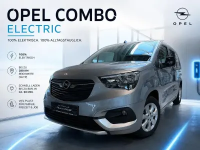 Gebraucht Opel Combo-e Life Ultimate 100 kW (136 PS) 2023 Kontrast grau/quarz silber Van / Kleinbus