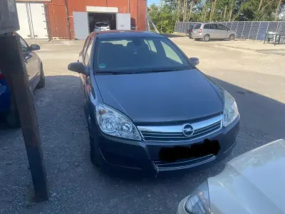 Gebraucht Opel Astra Cosmo 116 PS (85 kW) 2009 Grau Limousine