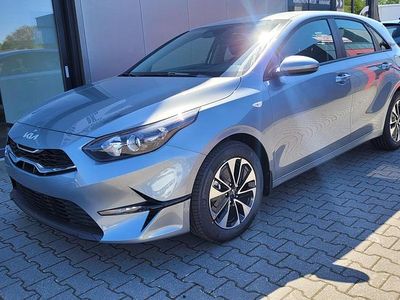 Brugt Kia Ceed Silver 140 HK (102 kW) 2024 Sølv Hatchback