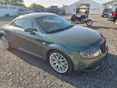 Gebraucht Audi TT Sport 179 PS (131 kW) 2000 Grün Coupé