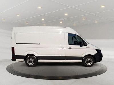 Second-hand VW Crafter 140 CP (102 kW) 2024 Alb Van