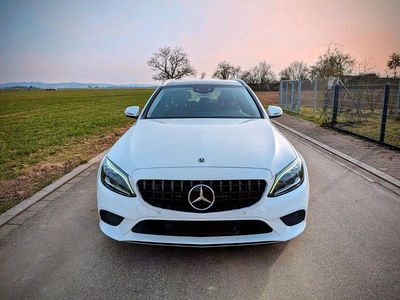 Usata Mercedes C300 245 CV (180 kW) 2019 Bianco Station wagon