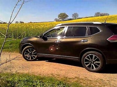 Usata Nissan X-Trail N-Connecta 131 CV (96 kW) 2017 Verde SUV
