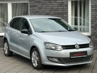Gebraucht VW Polo Match 69 PS (50 kW) 2013 Silber Kleinwagen