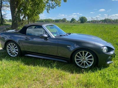 Fiat 124 Spider